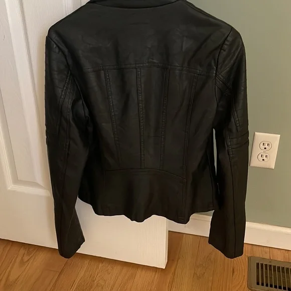 a.n.a. Faux leather jacket size small - Picture 8 of 8